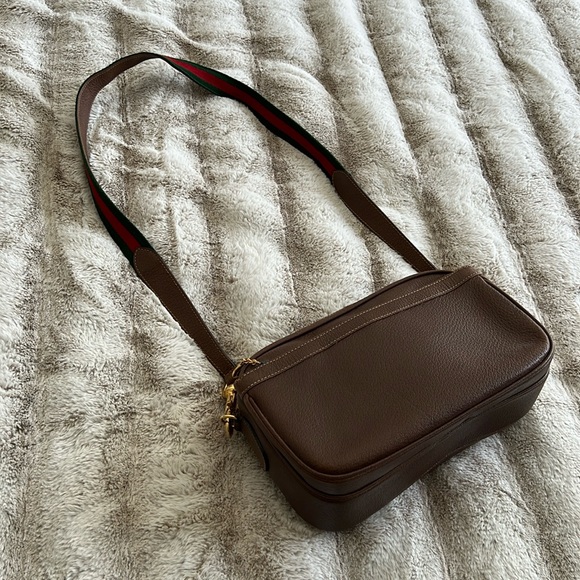 Vintage Gucci purse , nice condition - Picture 1 of 9